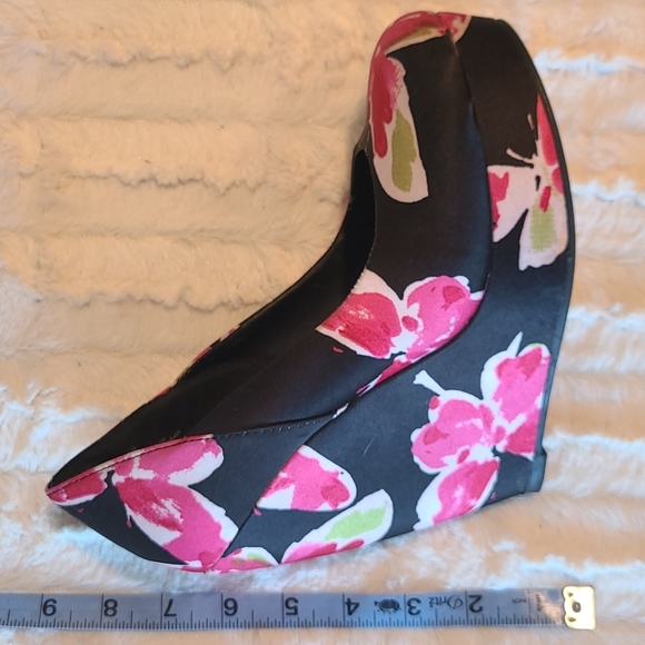 Butterfly Elle platform wedges - Picture 6 of 6